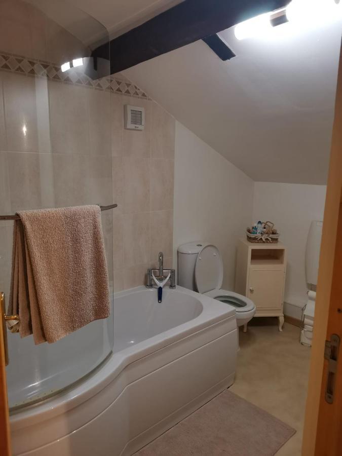 La Petite Maison De Vacances Oradour-Saint-Genest Zewnętrze zdjęcie