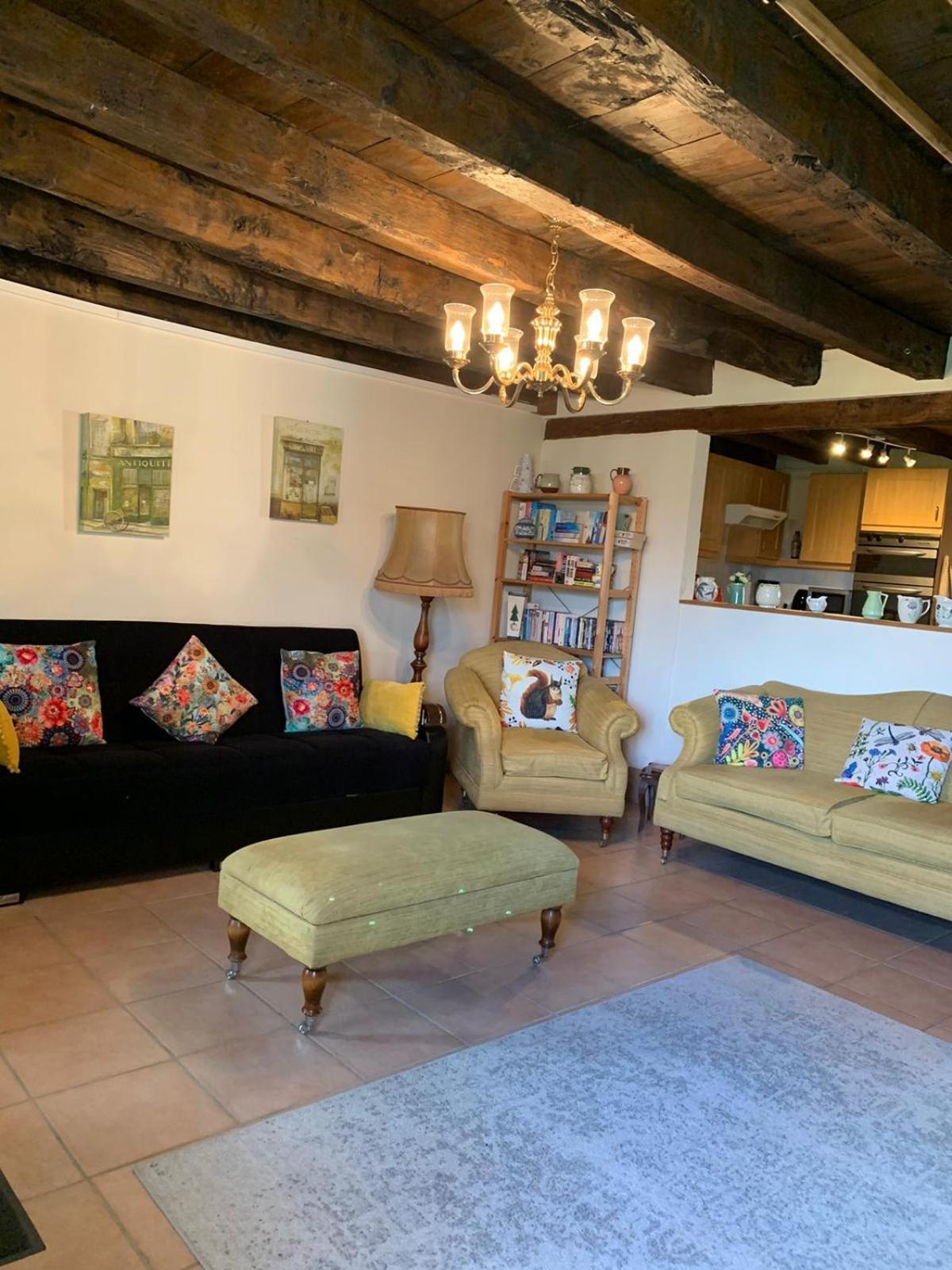 La Petite Maison De Vacances Oradour-Saint-Genest Zewnętrze zdjęcie